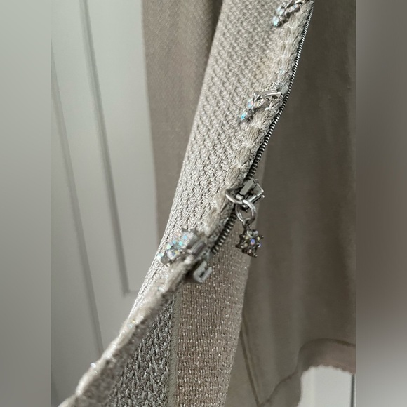 St. John Silver Textured Blazer - Picture 5 of 14